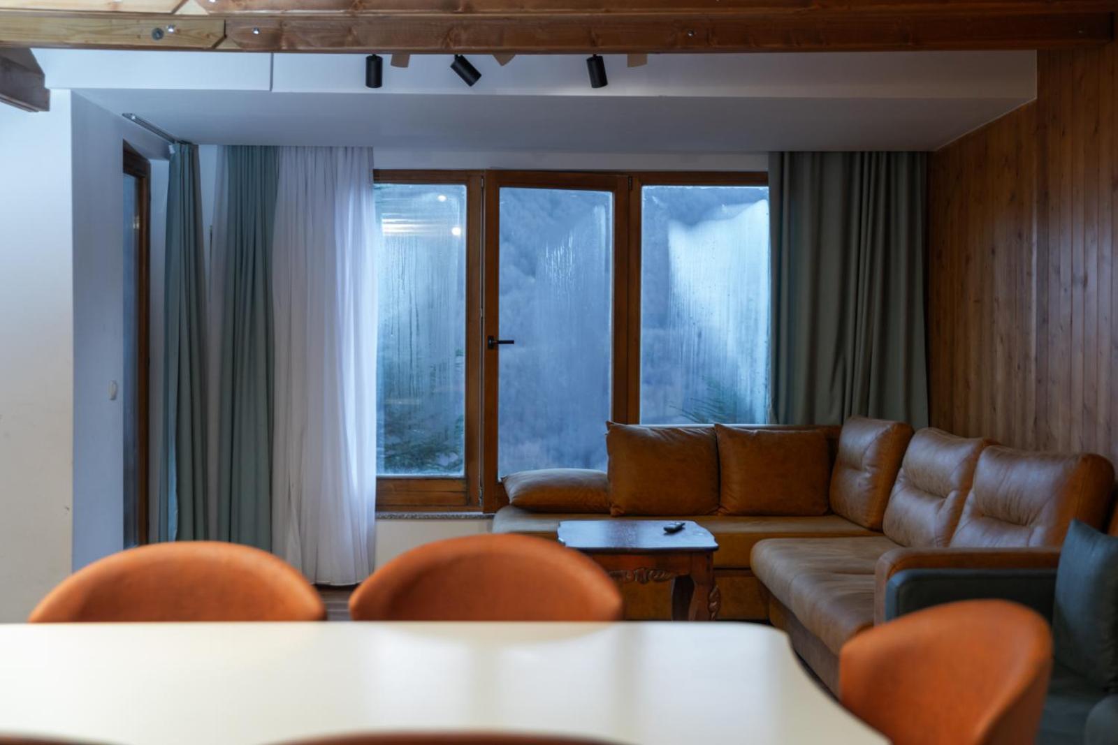Hotel Prevalla Prizren Esterno foto